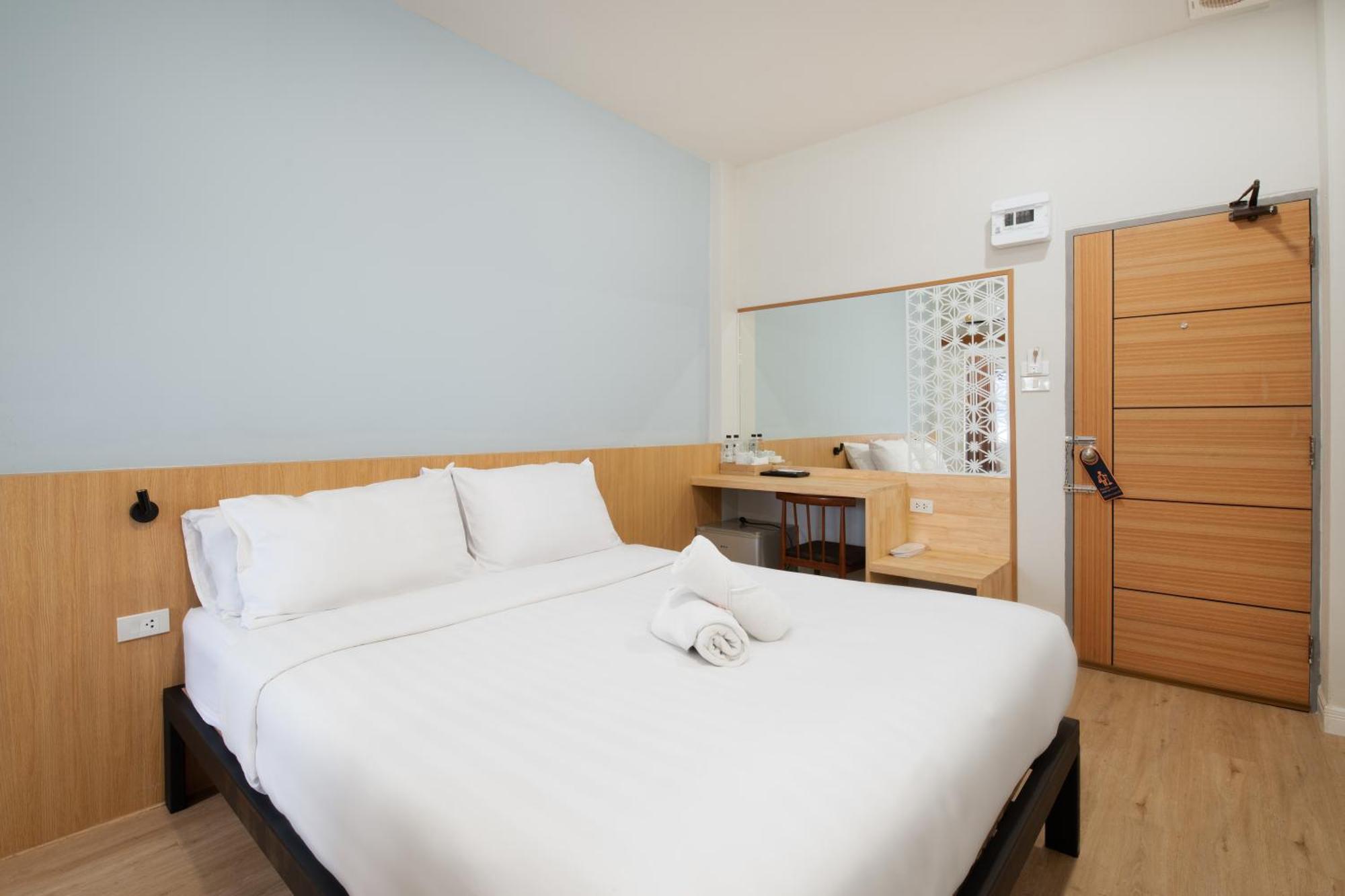 Hotel Manee Cool Mueang Chiang Mai Exterior foto