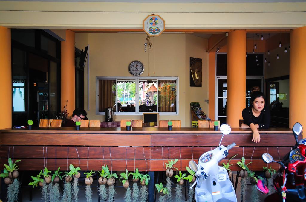 Hotel Manee Cool Mueang Chiang Mai Exterior foto